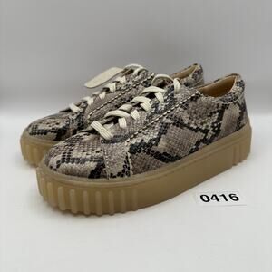 CLARKS Women's 6.5 MAYHILL WALK Gray/Snake Leather Platform Shoe